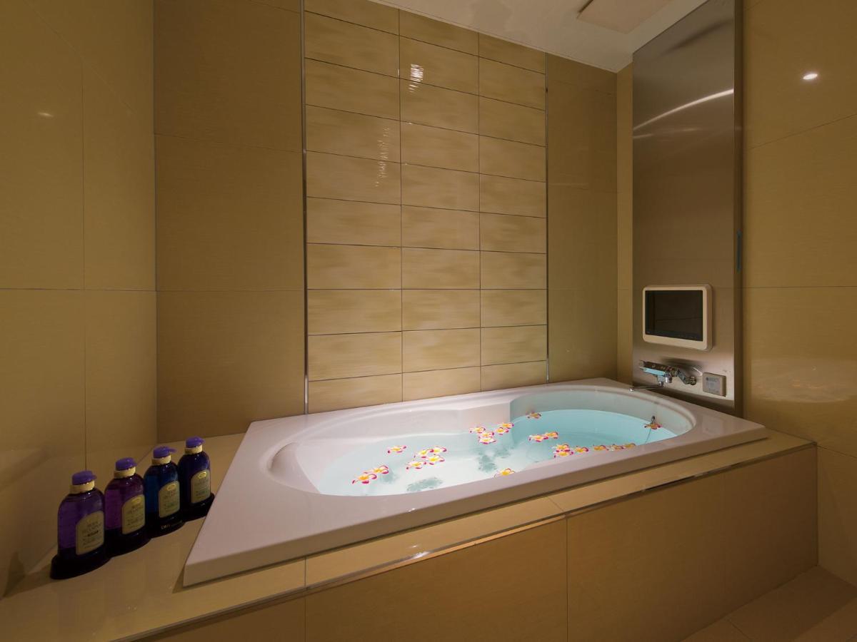 Restay Koriyama (Adults Only) Екстер'єр фото